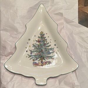 Nikko Christmas Tree Shaped Serving Dish